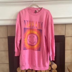 Brand is target. The color of this clothing is pink. Size is medium.